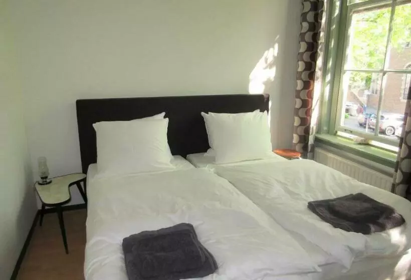 تختخواب و صبحانه Guesthouse Groenmarkt