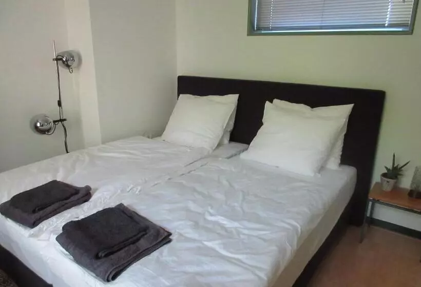 تختخواب و صبحانه Guesthouse Groenmarkt