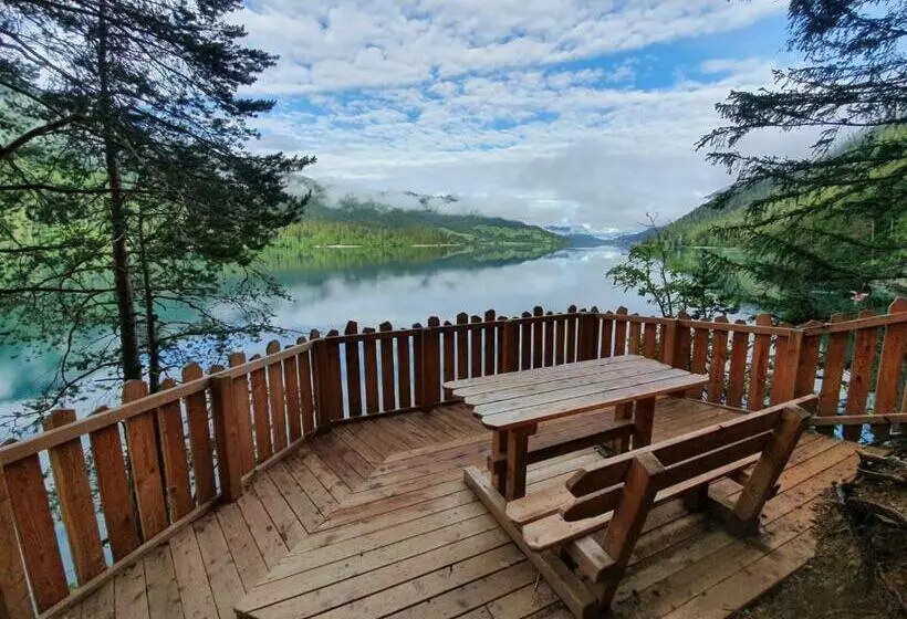 Aamiaismajoitus (B&B) Haus Lackner Am Weissensee In Kärnten