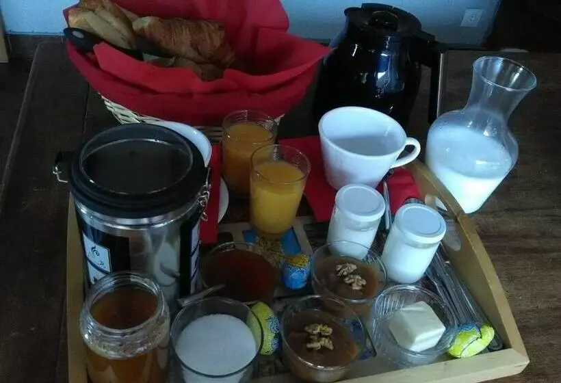 ベッドアンドブレックファースト Cellier De L Abbaye   L Ermitage