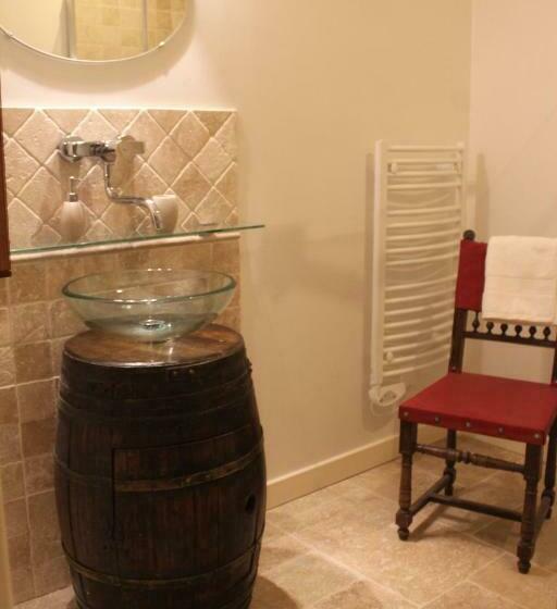 Bed & Breakfast Cellier De L Abbaye   L Ermitage