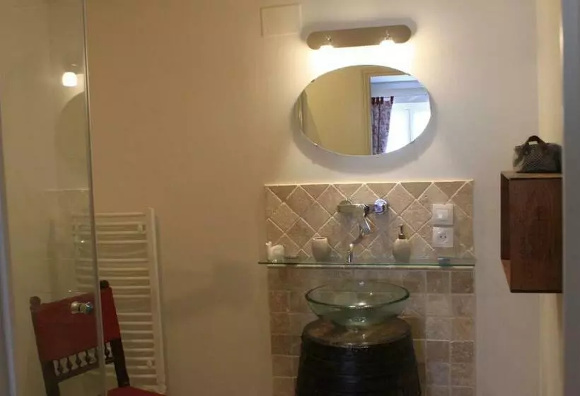 ベッドアンドブレックファースト Cellier De L Abbaye   L Ermitage