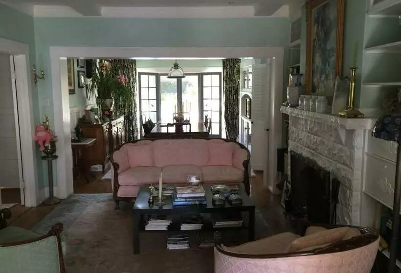 Dresden B & B
