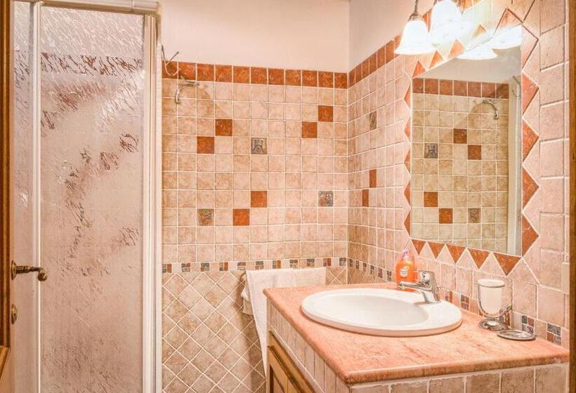 Отель Borgo Struginati