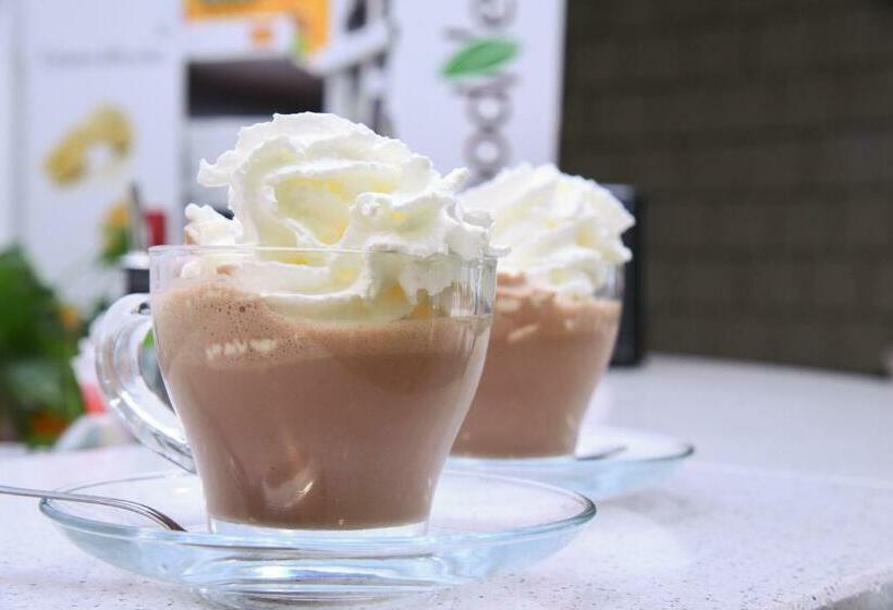 فندق Centro Sportivo Lorica