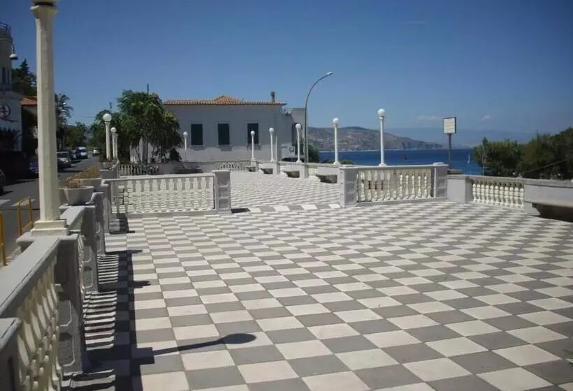 ホテル San Vincenzo