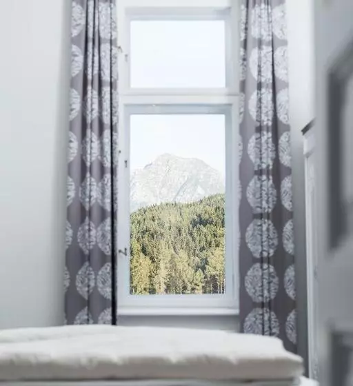 هتل Villa Bergzauber