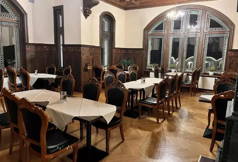 هتل Villa Bergzauber