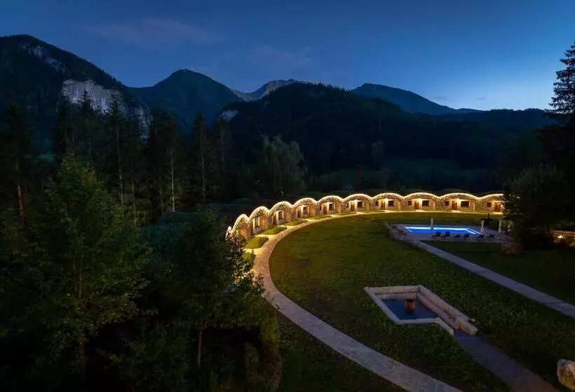 هتل Villa Bergzauber