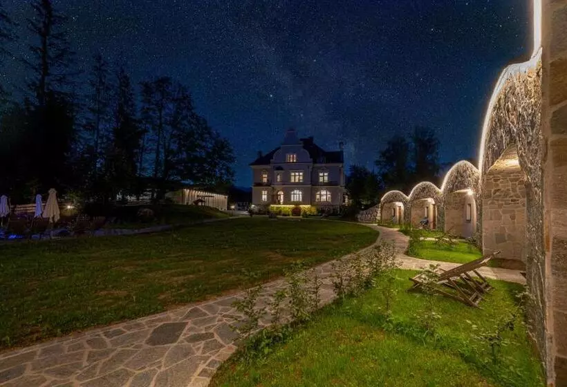هتل Villa Bergzauber