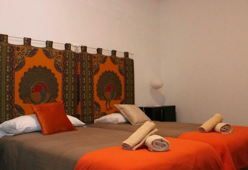 פנסיון Al Embaixador