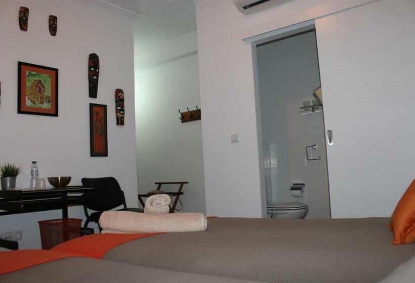 פנסיון Al Embaixador