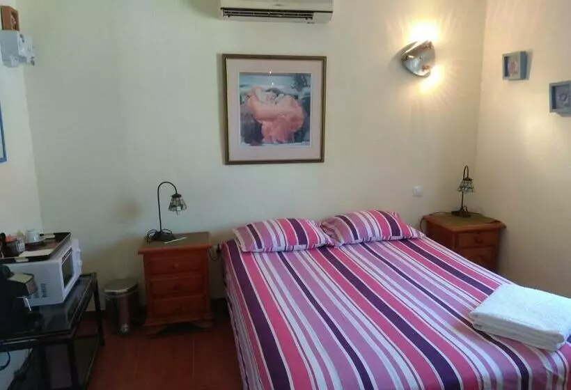 Majatalo Rio Manilva