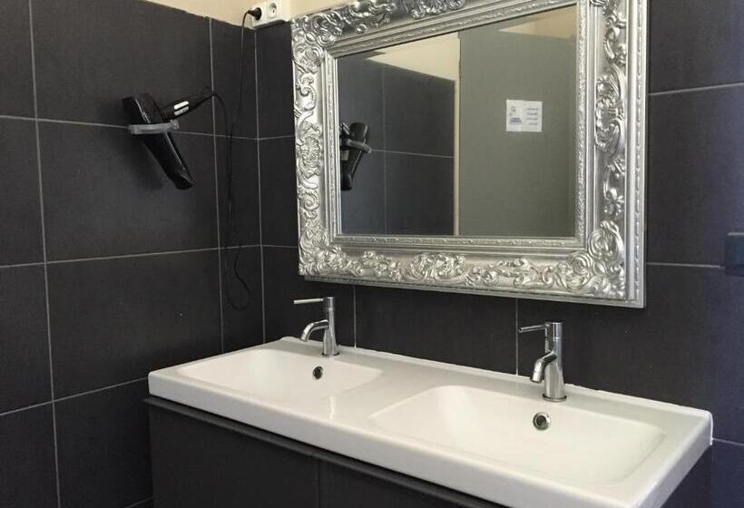 هاستل Venez Dormir Chez Nous #condom#gascogne#d Artagnan#armagnac#le Bonheur Est Dans Le Gers