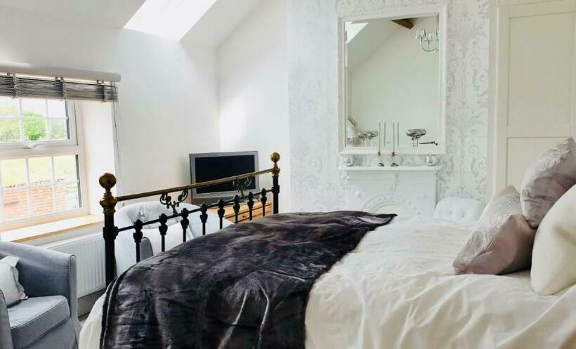 민박 Abbey Green Farm