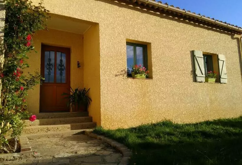 Aamiaismajoitus (B&B) La Claouzo