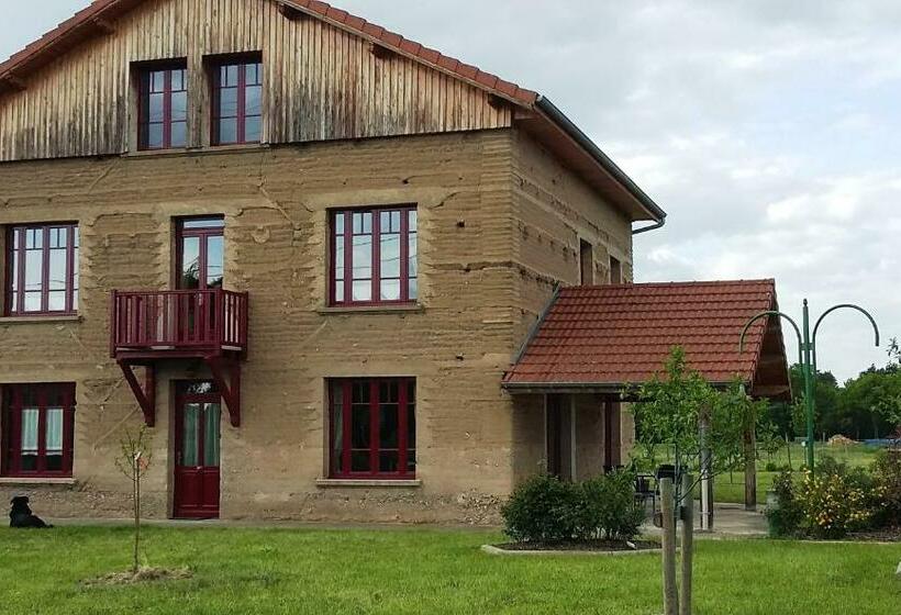 Bed and Breakfast Maison D Hôtes La Tuilerie