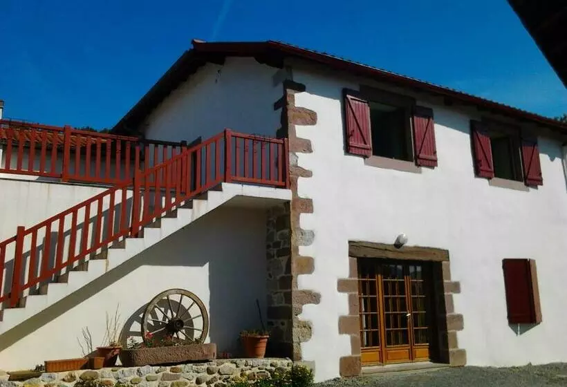 ベッドアンドブレックファースト Maison Zubiatia 3km Compostelle