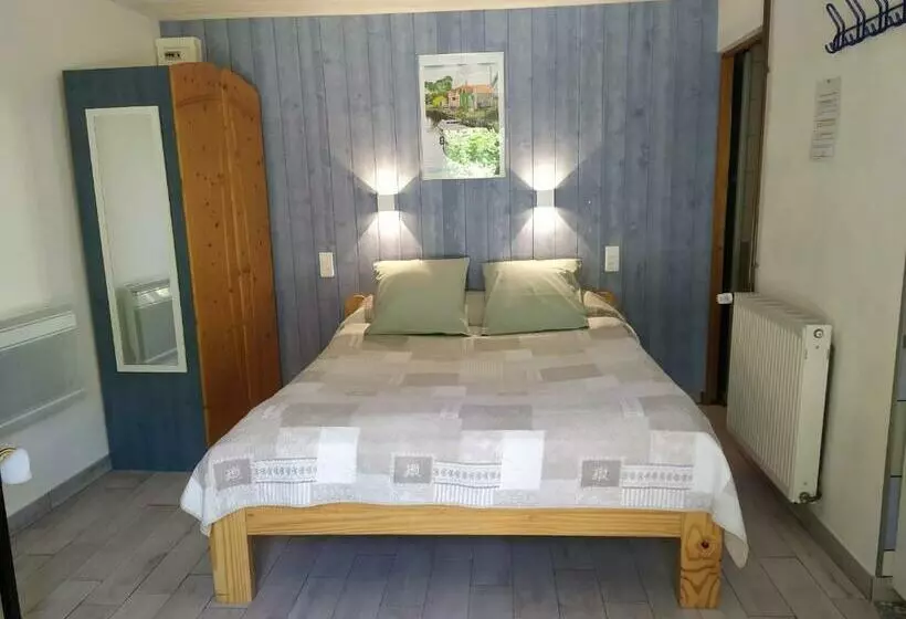 ペンション Au Jardin Près De L Ocean