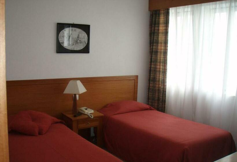 פנסיון Residencial Ermida Dos Remédios