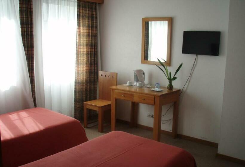 פנסיון Residencial Ermida Dos Remédios