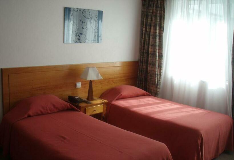 פנסיון Residencial Ermida Dos Remédios