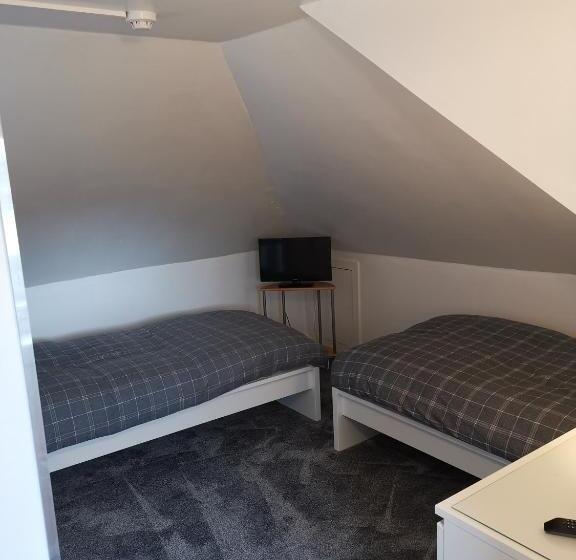 Bed and Breakfast Glenfern Guest House And A Separate Cottage With Its Own Private Hot Tub