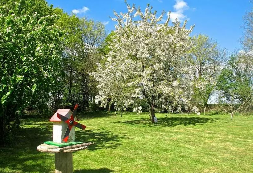 ベッドアンドブレックファースト Kerarz   Chambre D Hôtes