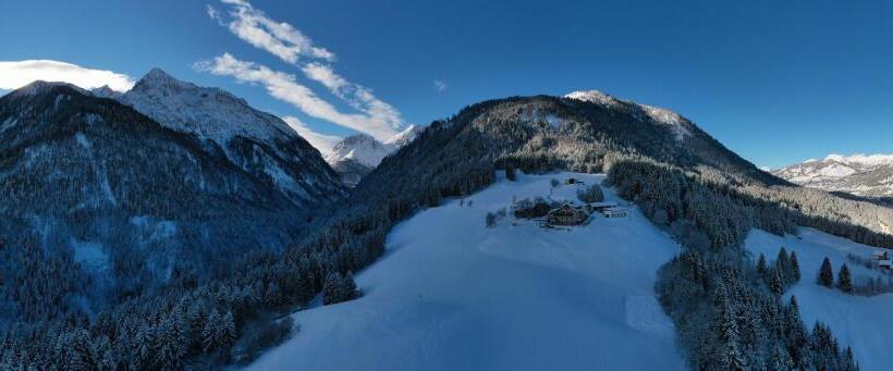 ペンション Gasthof Lamprechtbauer