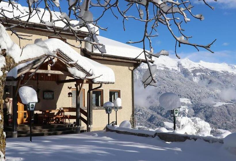 ペンション Gasthof Lamprechtbauer