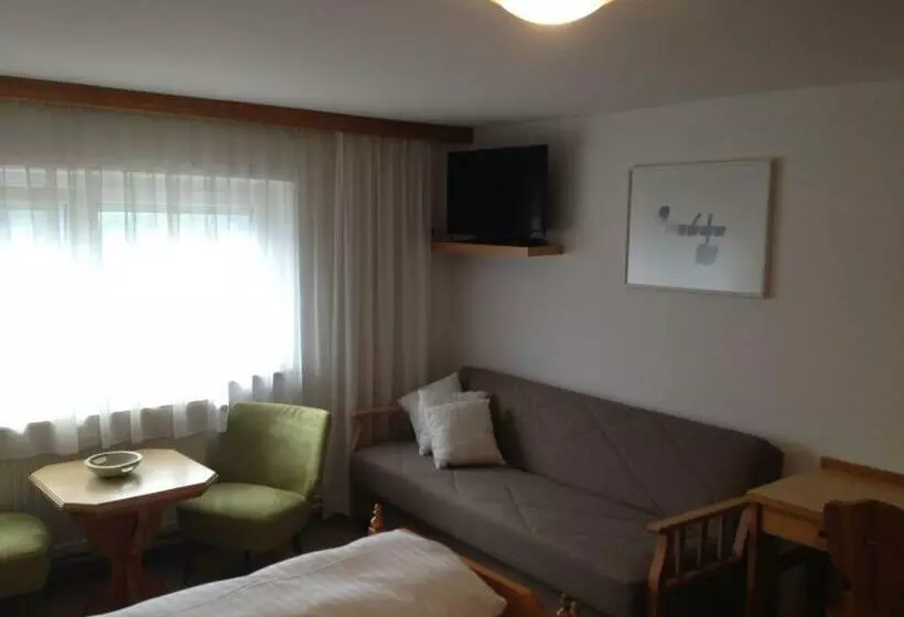 ペンション Gästehaus Winkler