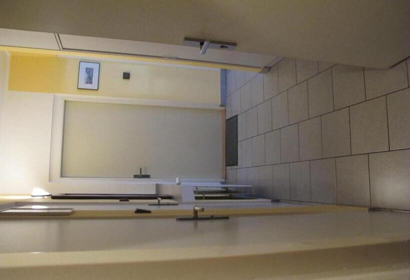 Panzió Guest House U Lakomce