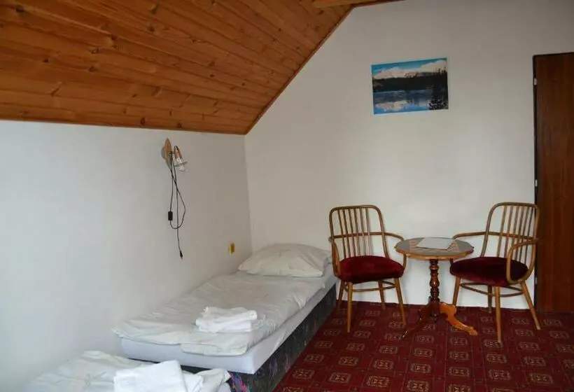 Majatalo Penzion Alfa Tatry