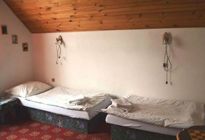 Majatalo Penzion Alfa Tatry