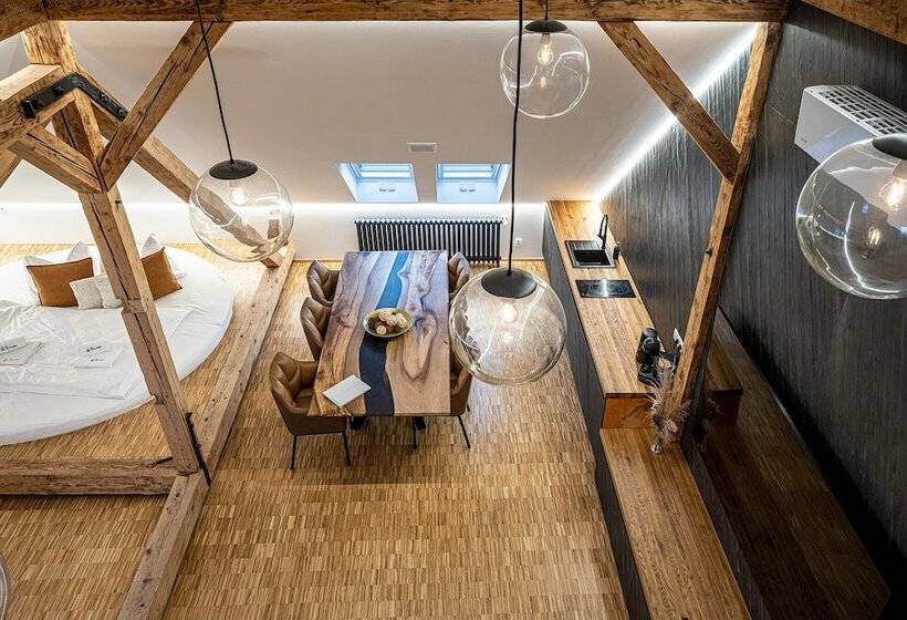 بنسيون Vila Na Landeku