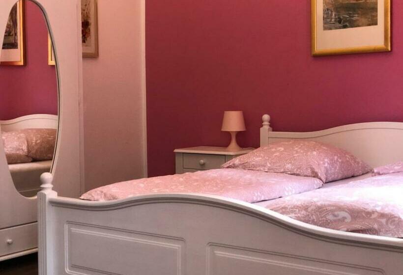 Pension Stadtmitte Garni