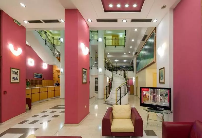 בית מלון כפרי Angelika Pallas