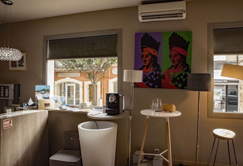 Отель Bliss Hôtel