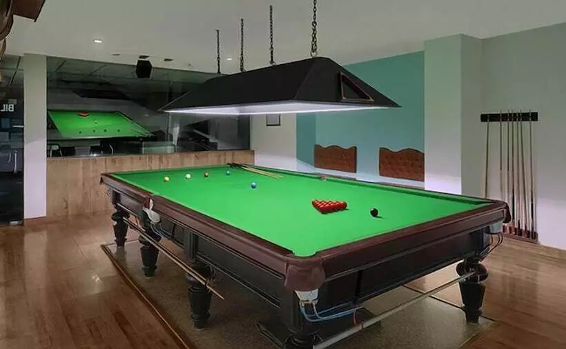 בית מלון כפרי Combermere