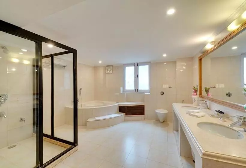 בית מלון כפרי Combermere