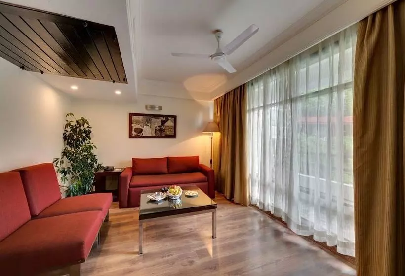 בית מלון כפרי Combermere