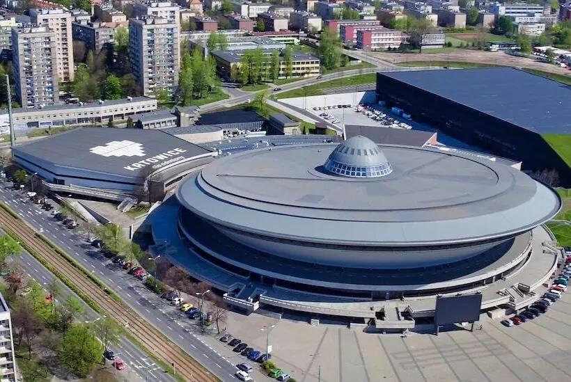 Отель Diament Spodek