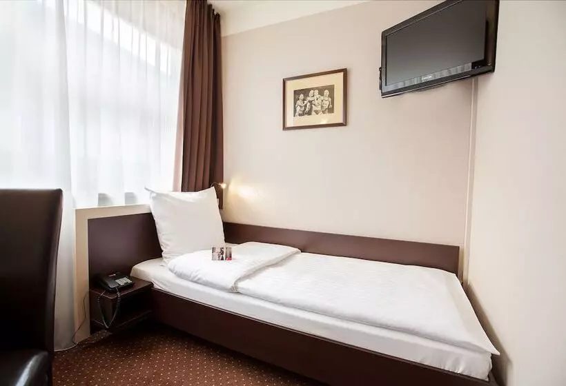 Отель Diament Spodek