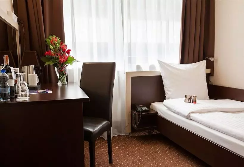 Отель Diament Spodek