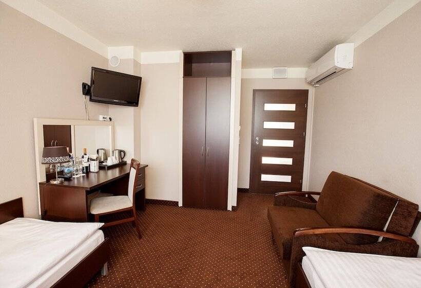 هتل Diament Spodek