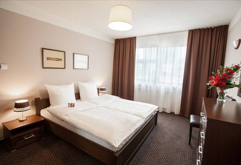 هتل Diament Spodek