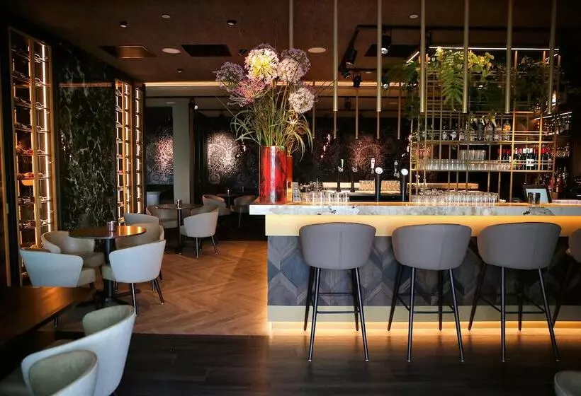 Van Der Valk Hotel Duiven Near Arnhem A12
