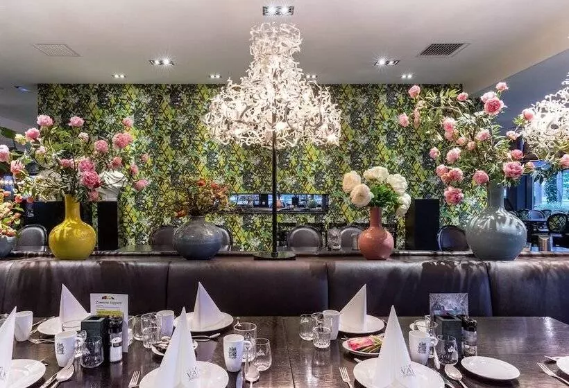 Van Der Valk Hotel Duiven Near Arnhem A12