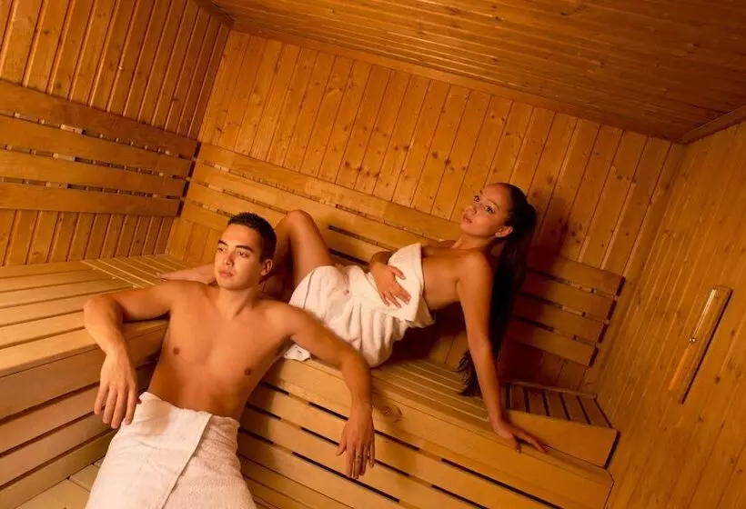 Van Der Valk Hotel Duiven Near Arnhem A12