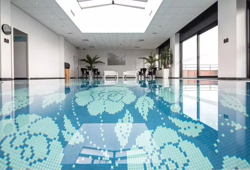 Van Der Valk Hotel Duiven Near Arnhem A12